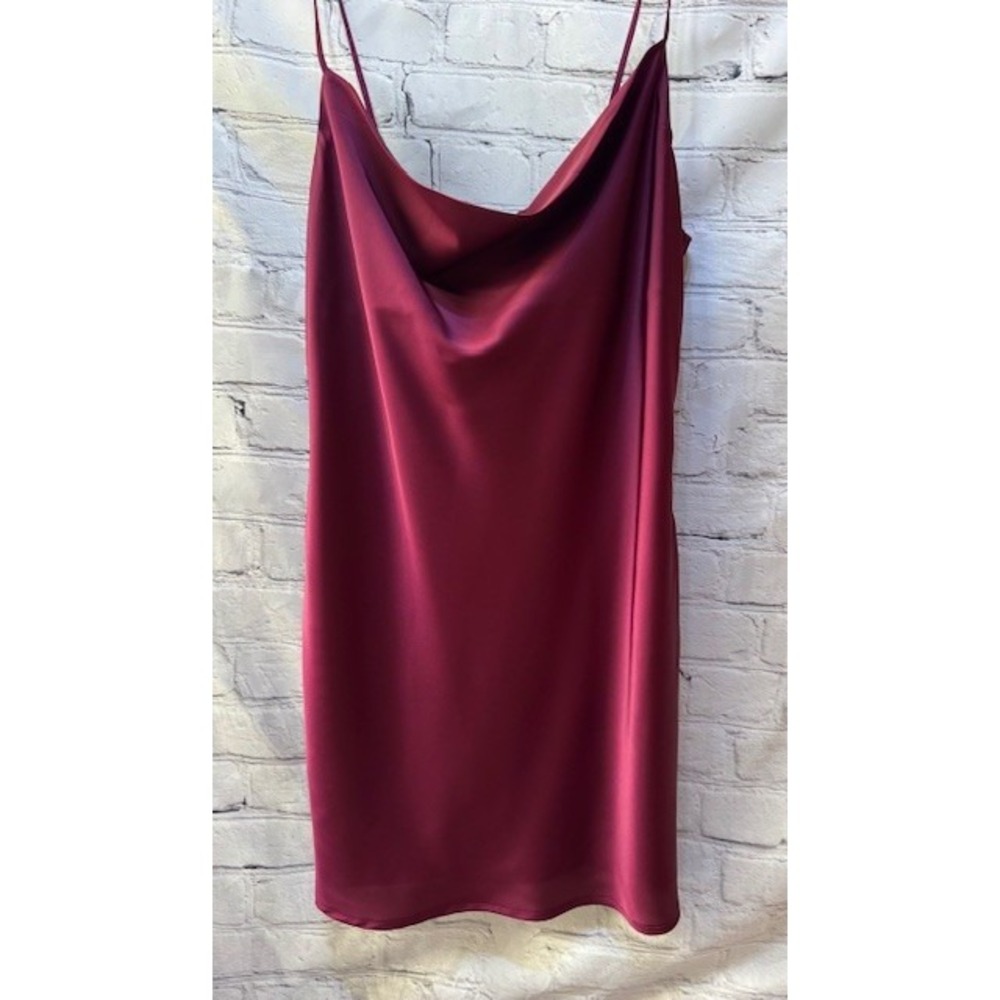 Kendall & Kylie Burgundy Slip Dress MED Drape Neck Party Minimalist Chic Elegant